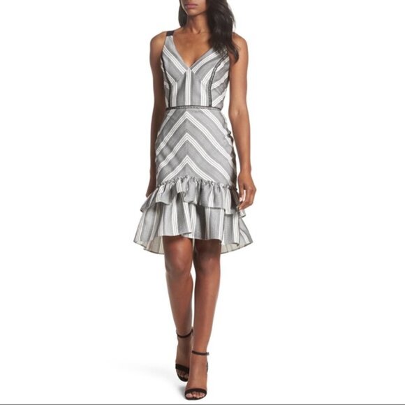 Adelyn Rae Lucille Sleeveless Ruffle Dress Black White Size Small NWT - Picture 11 of 12